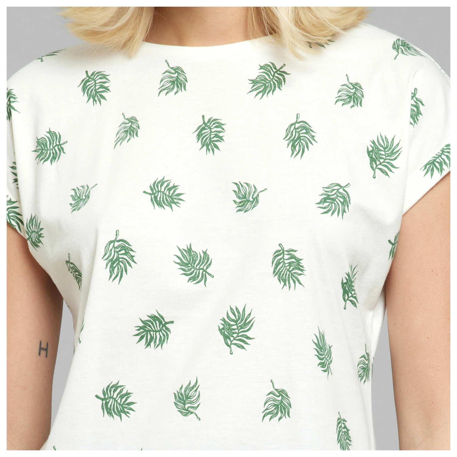 DEDICATED Women's T-Shirt Visby Leaf AOP - T-Shirt 6 DEDICATED Women's T-Shirt Visby Leaf AOP - T-Shirt – Bild 4