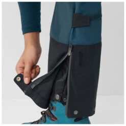 FJÄLLRÄVEN Women's Bergtagen Touring Trousers - Skitourenhose -Outdoorbekleidung fjaellraeven womens bergtagen touring trousers skitourenhose detail 8