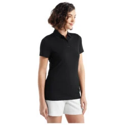 Icebreaker Women's Tech Lite II S/S Polo - Merinoshirt -Outdoorbekleidung icebreaker womens tech lite ii s s polo merinoshirt detail 3