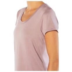 Marika Women's Camila Tee - Funktionsshirt 15 Marika Women's Camila Tee - Funktionsshirt -Outdoorbekleidung marika womens camila tee funktionsshirt detail 6