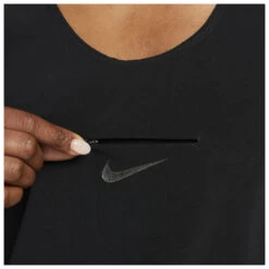 Nike Women's DF Run Division Convertible Running Tank - Tank Top -Outdoorbekleidung nike womens df run division convertible running tank tank top detail 5