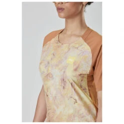 Picture Women's Ice Flow Printed Tech Tee - Funktionsshirt -Outdoorbekleidung picture womens ice flow printed tech tee funktionsshirt detail 6